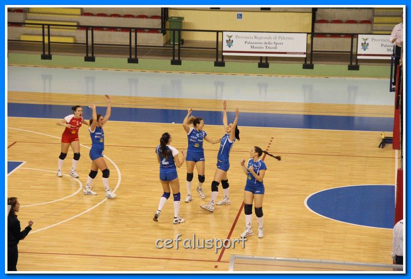 130120 volley 216_tn.jpg